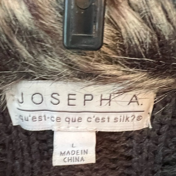 Joseph A Black and Gray Faux Fur Collar Cardigan Size Large - Picture 2 of 4